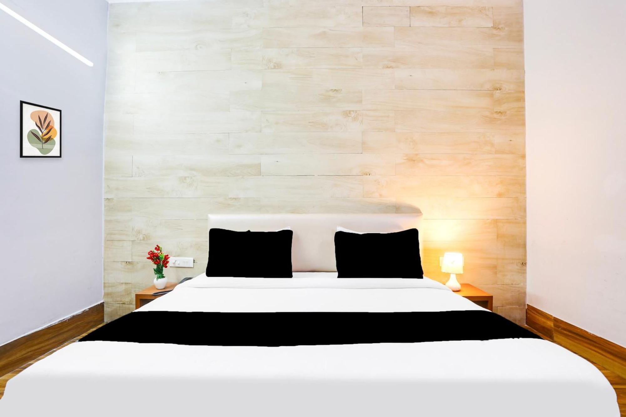 Hotel Super Collection O Bhiwadi Exterior foto