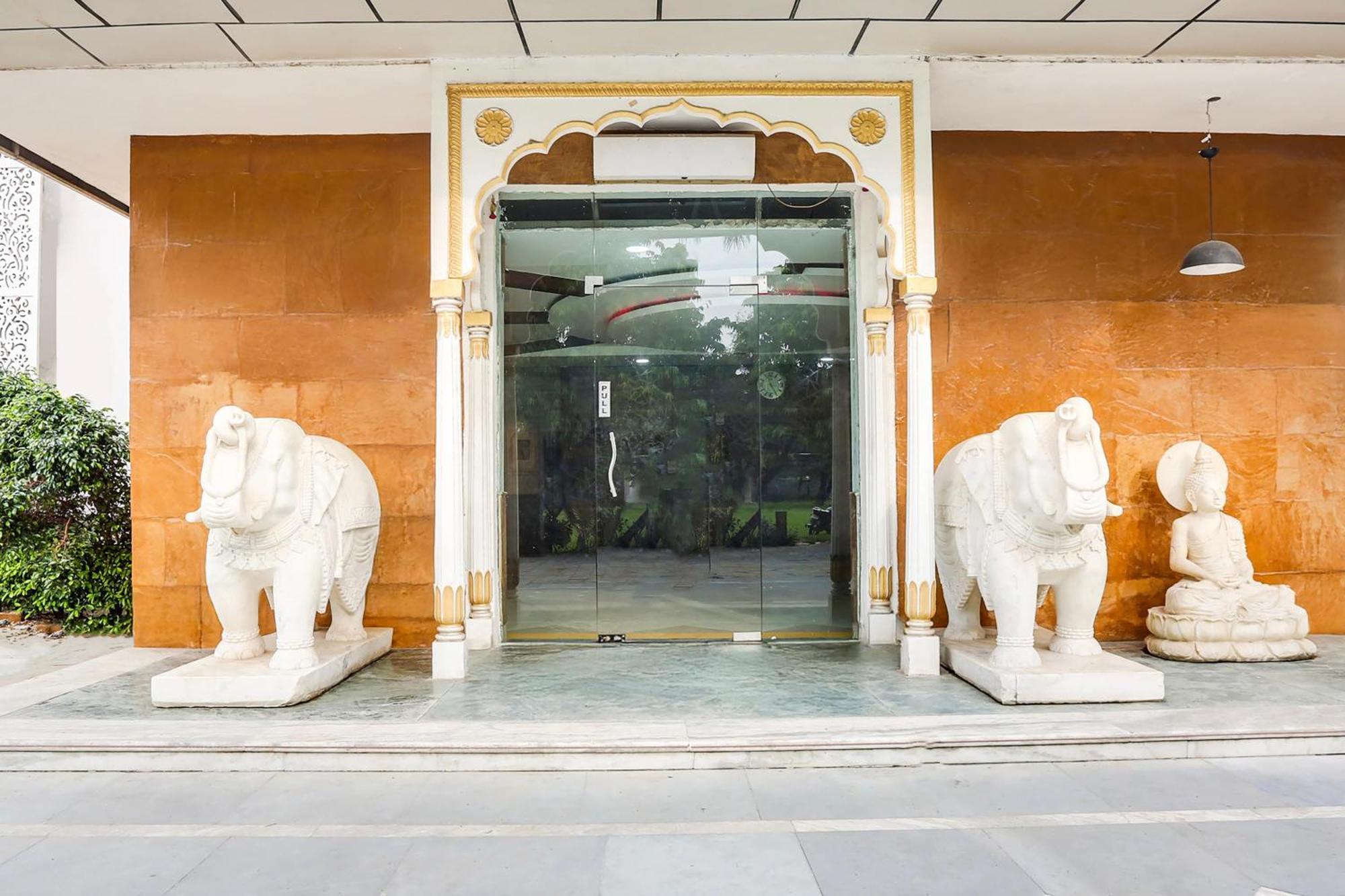 Hotel Super Collection O Bhiwadi Exterior foto